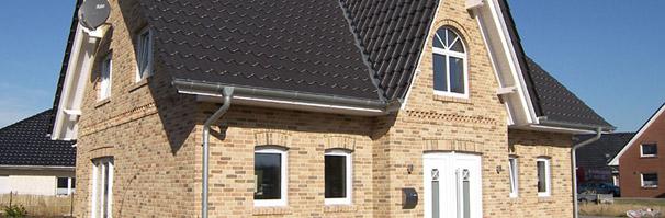 Friesenhaus Einfamilienhaus - Haustyp Voerde - 4-Giebel-Haus, Landhaus Massivhaus - Friesengiebel - planen und bauen - Haus bauen - Einfamilienhuser - zwo ARCHITEKTEN