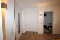 Massivhaus Stadtvilla Duisburg - Nische Garderobe - Stadthaus mit 2 Vollgeschossen zum Festpreis