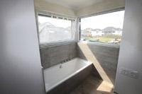 Massivhaus Stadtvilla "Kln Bonn" - Badezimmer - Bauhaus-Stil - Stadthaus mit 2 Vollgeschossen zum Festpreis